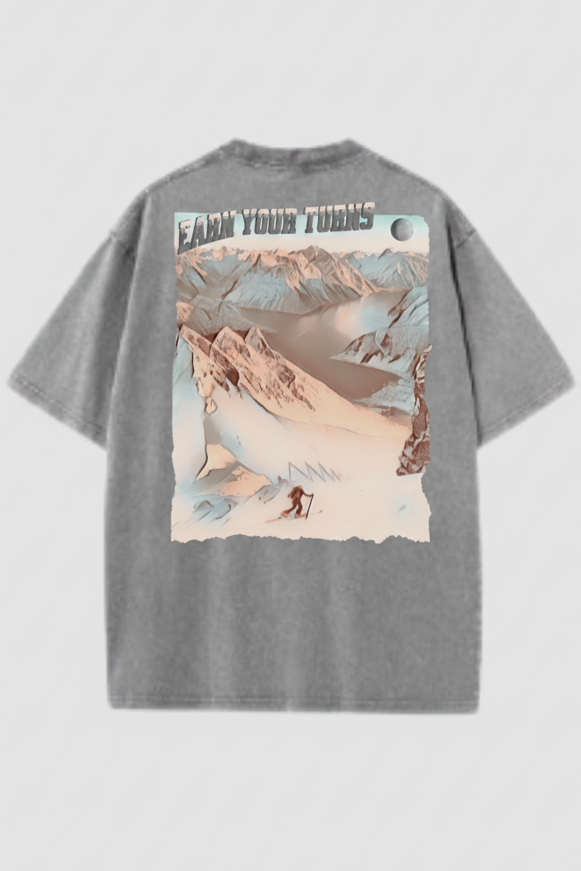 Earn Your Turns – Unisex washed tee - - DoUdare stort trykk over hele ryggen ski t-skjorte